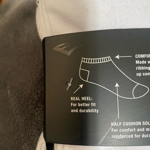 Everlast Athletic White Socks 10 Pack - Picture 3 of 3